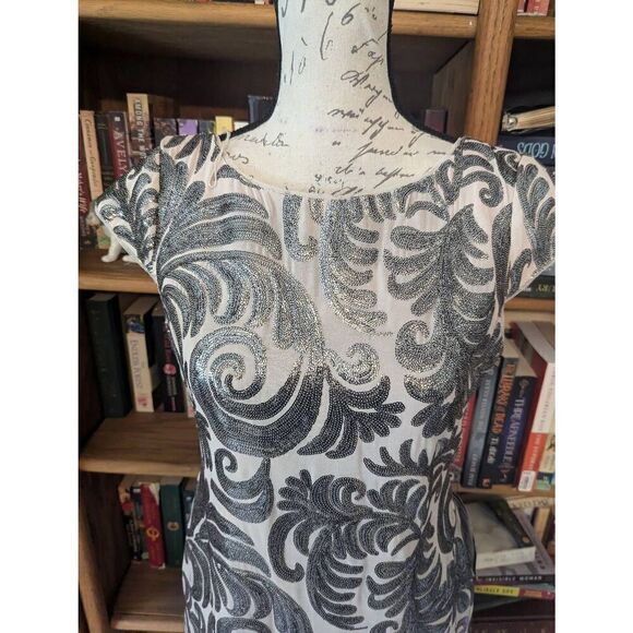 Adrianna Papell NWT Blush Pink Cap Sleeve Silver Sequin Cocktail Dress Size 6 - Picture 2 of 7